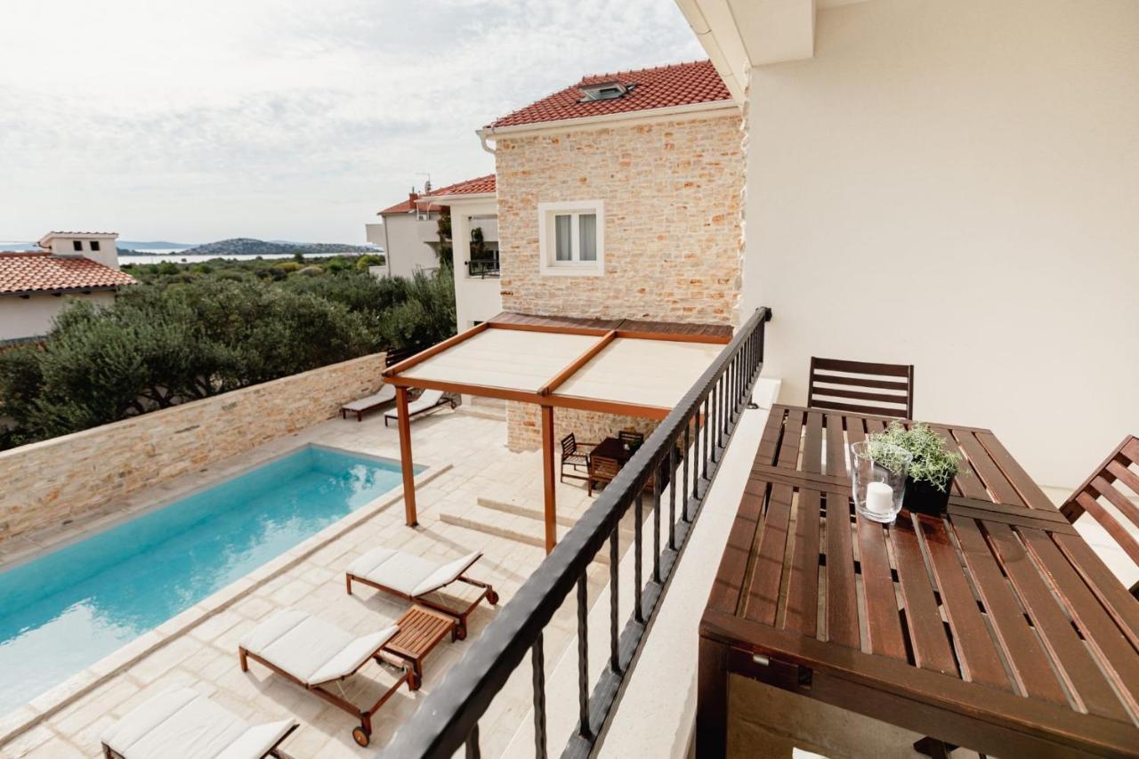 Olive Tree Apartments Vodice Ngoại thất bức ảnh