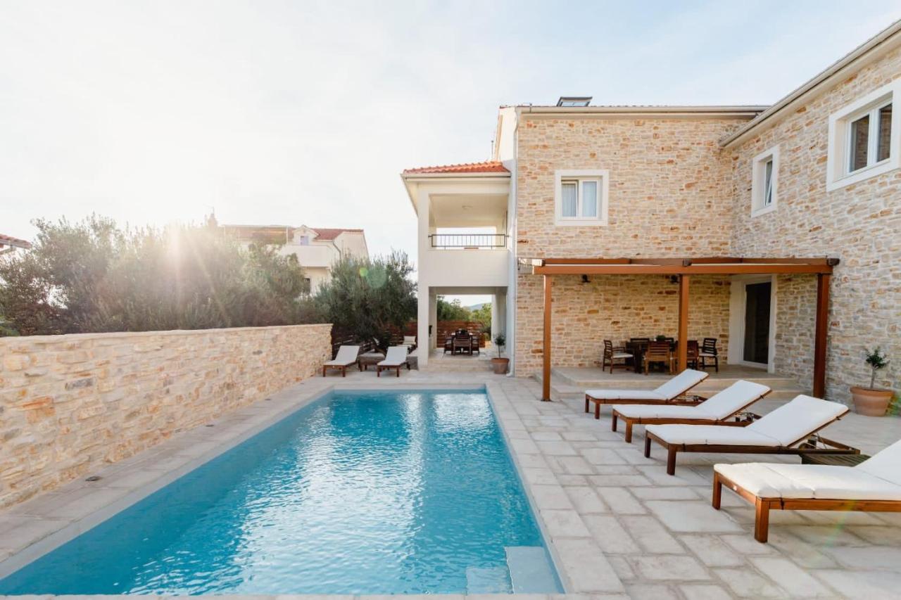 Olive Tree Apartments Vodice Ngoại thất bức ảnh