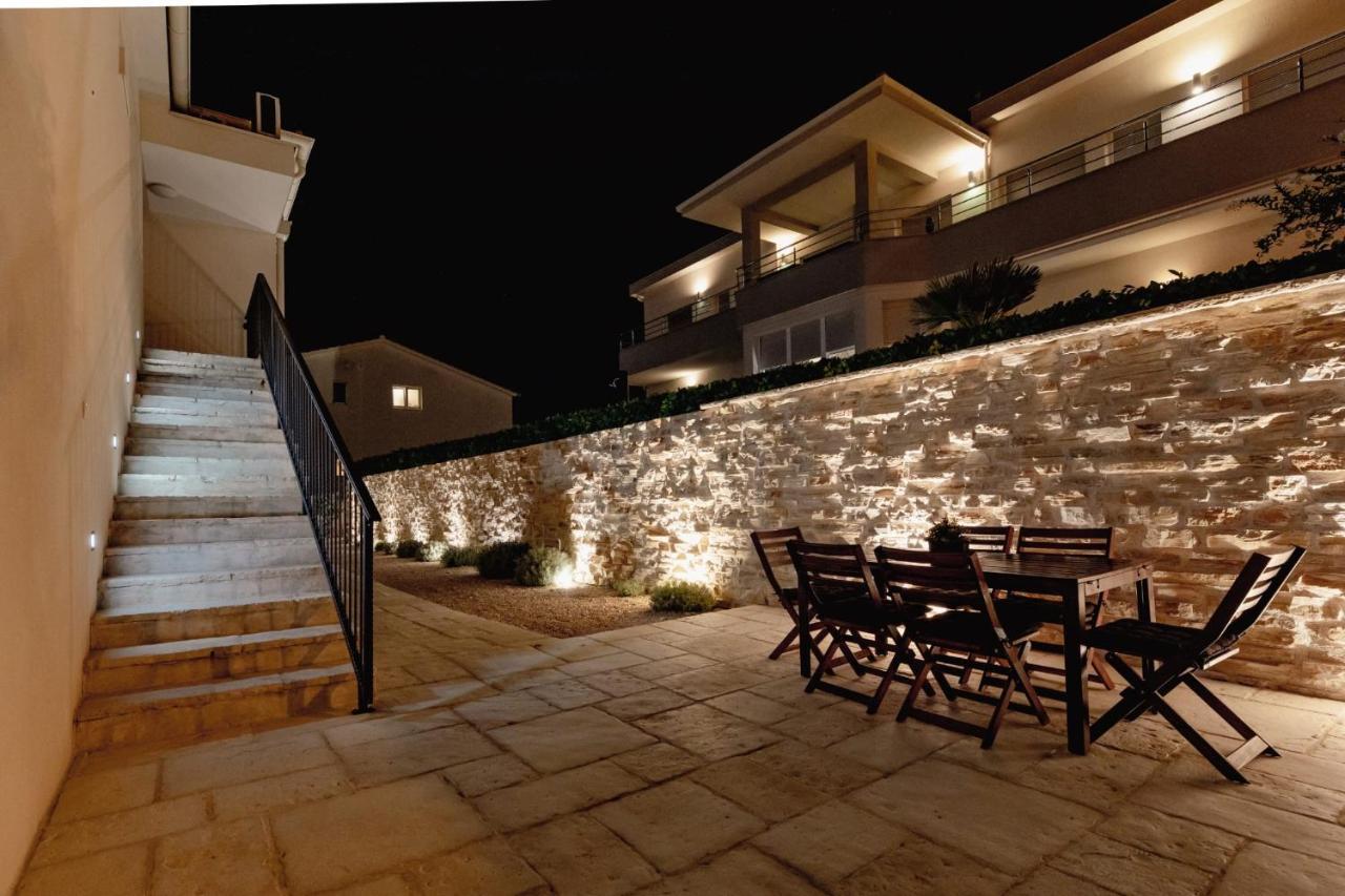 Olive Tree Apartments Vodice Ngoại thất bức ảnh