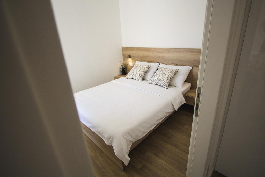 Olive Tree Apartments Vodice Ngoại thất bức ảnh
