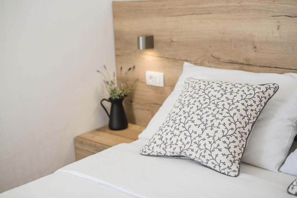 Olive Tree Apartments Vodice Ngoại thất bức ảnh